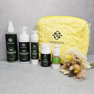 AZELA BALANCE PROGRAM Баланс кожи с азелоглицином косметичка в подарок